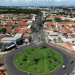 Casa à venda com 3 quartos, sendo 1 suíte, em Parque Residencial Vale do Sol, Araraquara, SP
