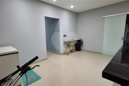 Casa à venda com 3 quartos, sendo 1 suíte, em Parque São Bento, Sorocaba, SP