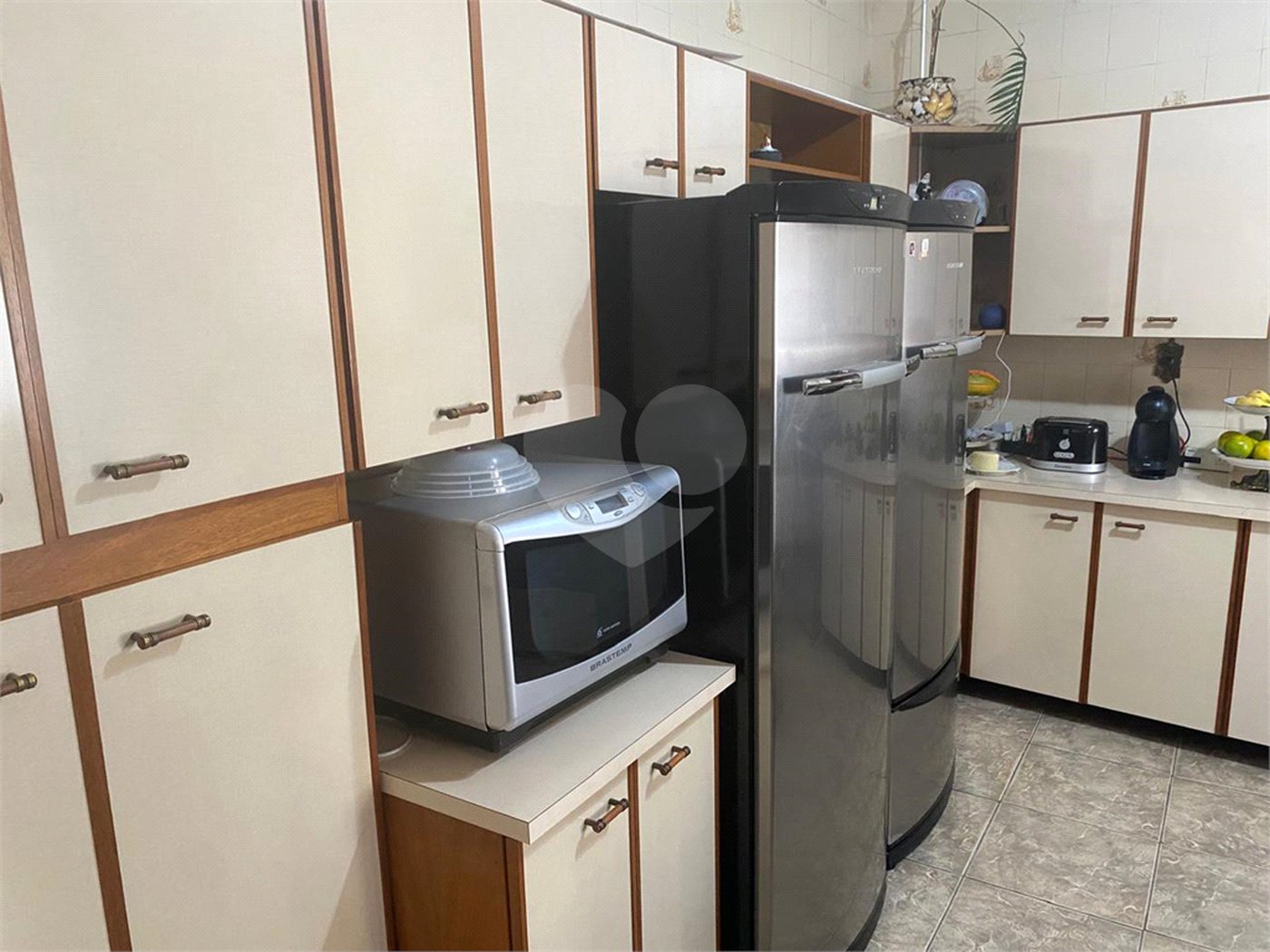 Sobrado à venda com 3 quartos, sendo 1 suíte, em Tremembé, São Paulo, SP