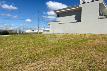Terreno à venda em Loteamento Residencial Golden Ville, Itapetininga, SP