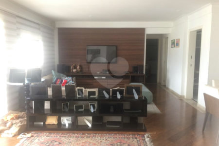 Apartamento à venda com 3 quartos, sendo 1 suíte, em Perdizes, São Paulo, SP