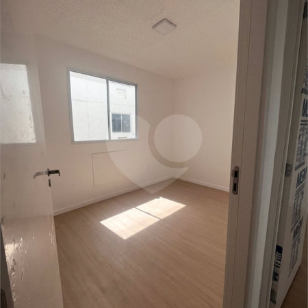 Apartamento à venda com 2 quartos em Guaratiba, Rio de Janeiro, RJ
