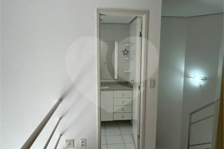Apartamento duplex de 60m2 com 1 vaga na Vila Mariana