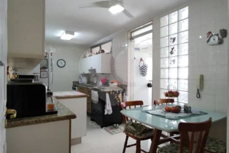 Apartamento à venda com 4 quartos, sendo 1 suíte, em Brooklin Paulista, São Paulo, SP