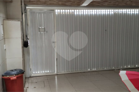 Sobrado à venda com 4 quartos, sendo 2 suítes, em Rio Pequeno, São Paulo, SP