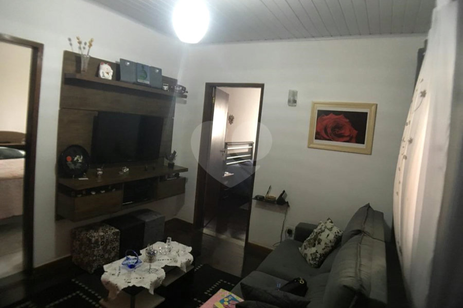 Sobrado à venda com 3 quartos em Parada Inglesa, São Paulo, SP