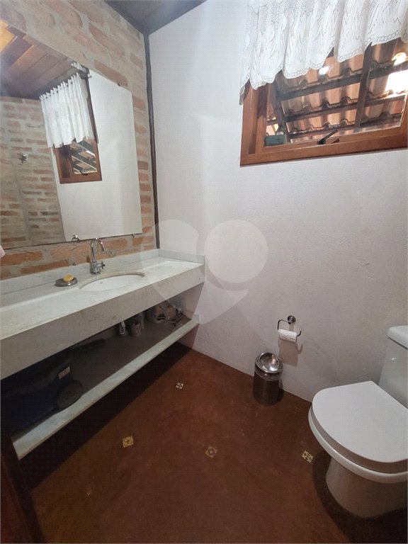 Casa à venda com 3 quartos, sendo 1 suíte,  no condomínio Residencial Bosque da Serra, Mairiporã - SP
