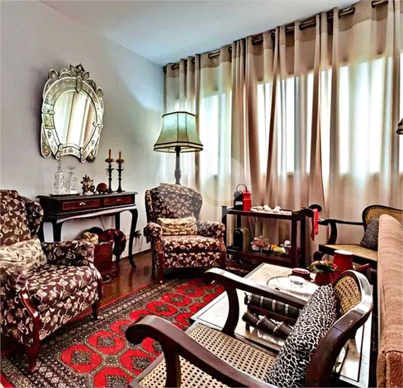 Apartamento à venda com 3 quartos, sendo 1 suíte, em Vila Andrade, São Paulo, SP