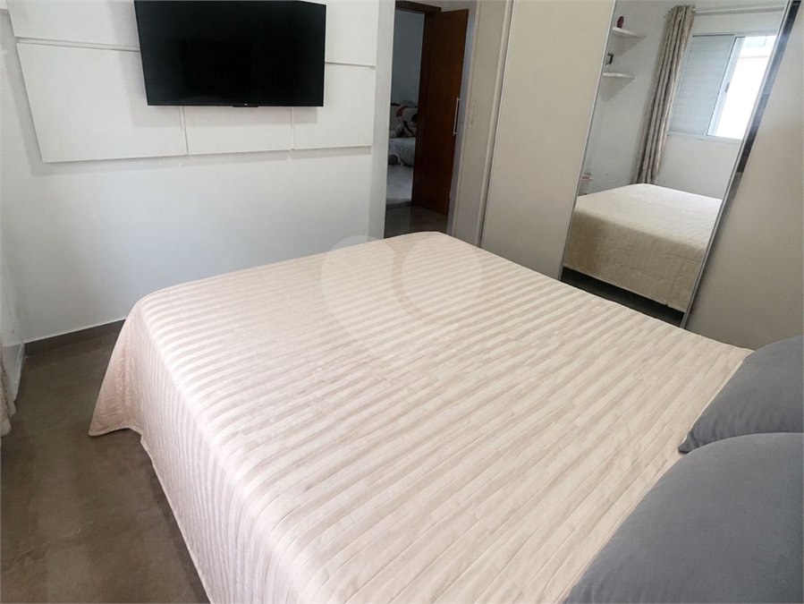 Casa à venda com 3 quartos, sendo 1 suíte, no condomínio Horto Florestal II, Sorocaba - SP
