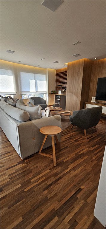 Apartamento à venda com 3 suítes em Jardim Arpoador, São Paulo, SP