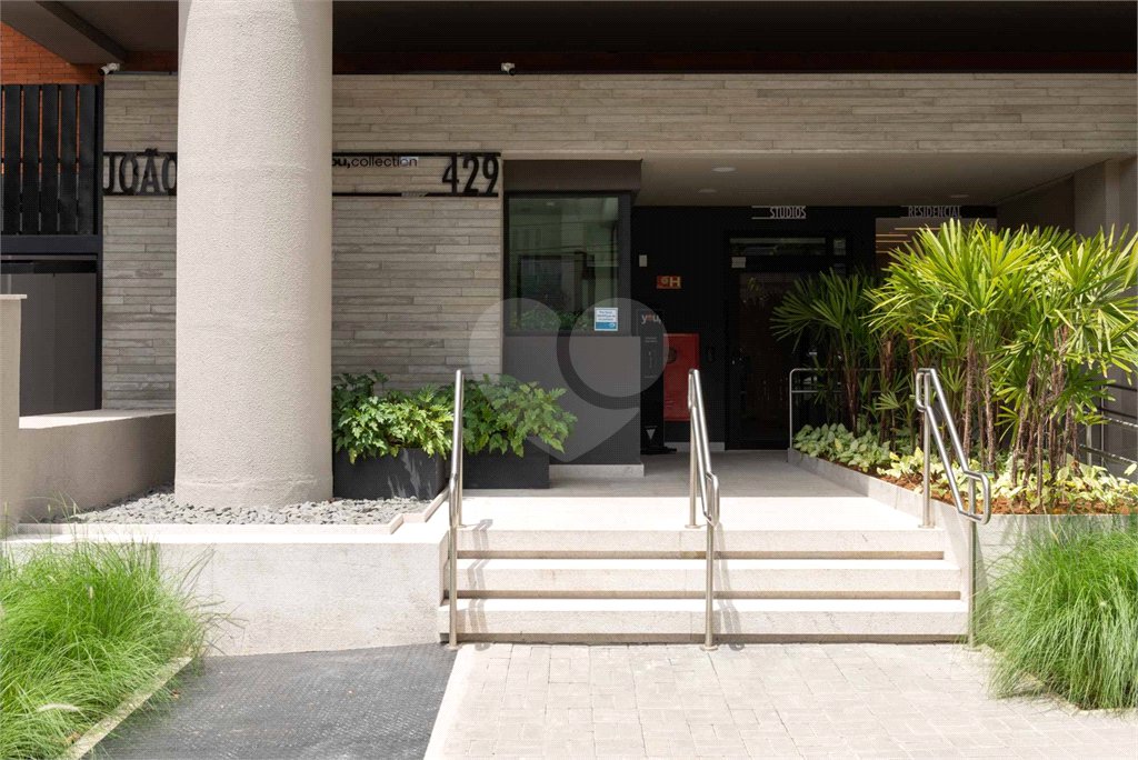 Apartamento à venda ou para alugar com 1 suíte em Pinheiros, São Paulo, SP