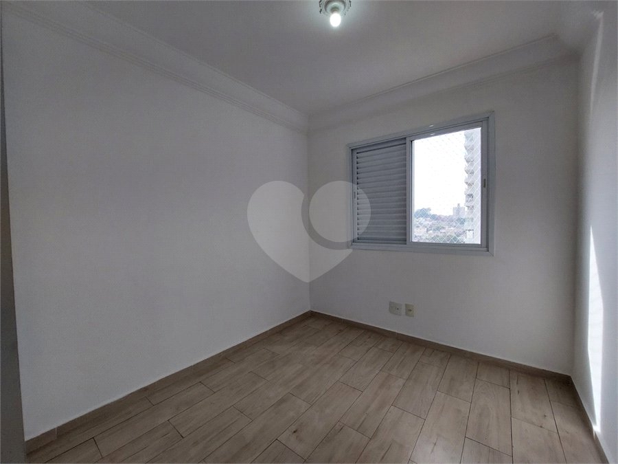 Apartamento para alugar com 2 quartos, sendo 1 suíte, em Parque São Domingos, São Paulo, SP
