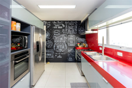 Apartamento à venda com 4 quartos, sendo 3 suítes, em Campo Belo, São Paulo, SP