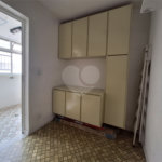 Apartamento à venda com 2 quartos em Indianópolis, São Paulo, SP