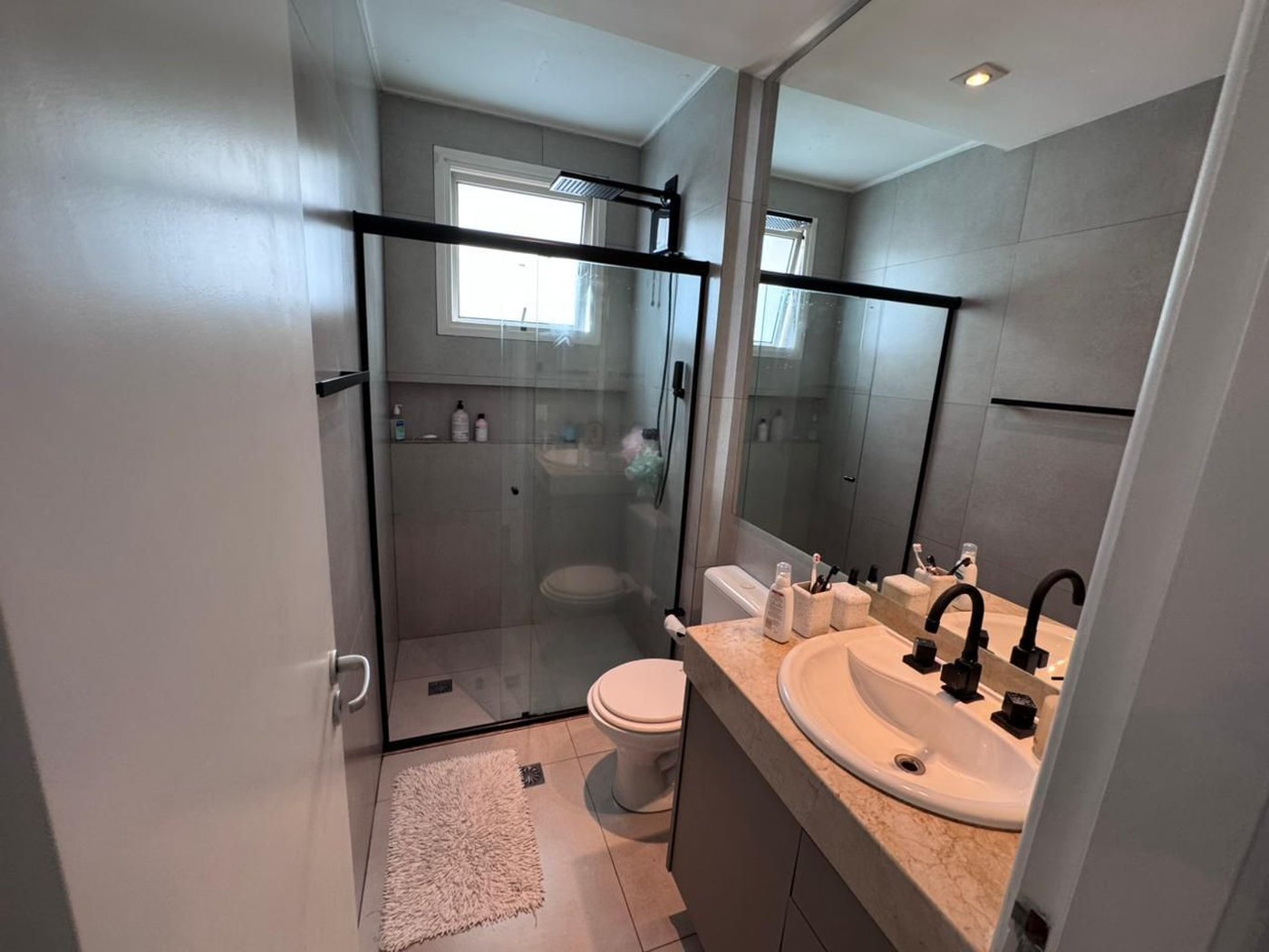 Apartamento com 2 dormitórios à venda, 83 m² por R$ 750.000,00 - Gonzaga - Santos/SP