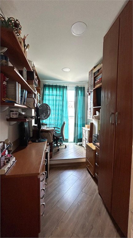 Casa à venda com 3 quartos, sendo 1 suíte, no condomínio Marcia Miyashiro, São Paulo - SP