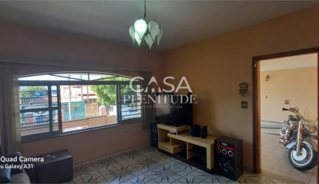 Casa à venda com 2 quartos, sendo 1 suíte, em Jardim Brasilândia, Sorocaba, SP