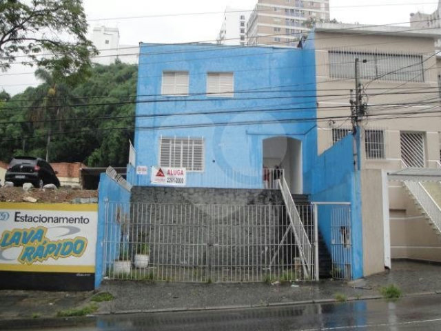 Sobrado à venda ou para alugar com 9 quartos em Santana, São Paulo, SP