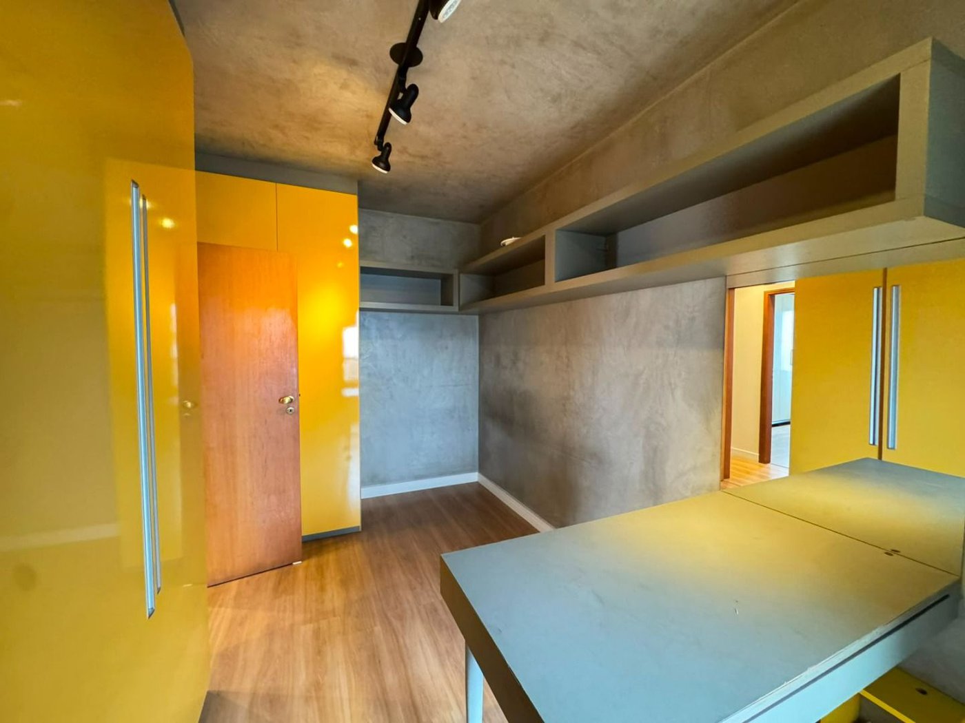 Apartamento com 3 dormitórios à venda, 103 m² por R$ 765.000,00 - Embaré - Santos/SP
