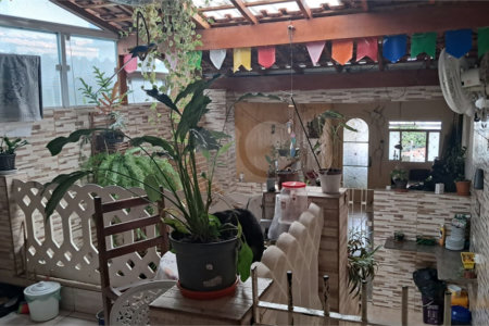 Casa de Vila à venda com 2 quartos em Vila Maria Alta, São Paulo, SP