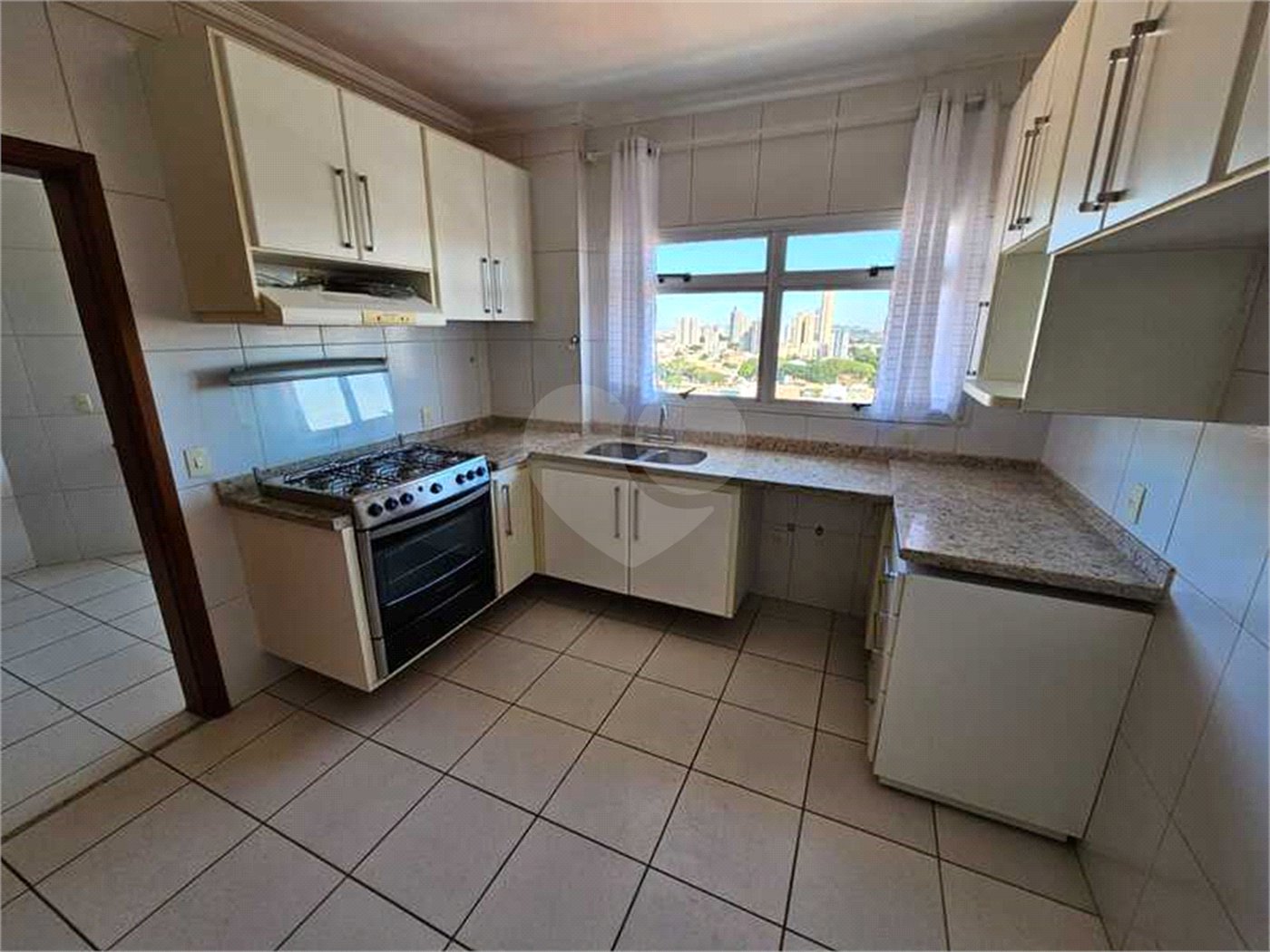 Apartamento à venda com 3 quartos, sendo 1 suíte, em Cidade Nova I, Indaiatuba, SP