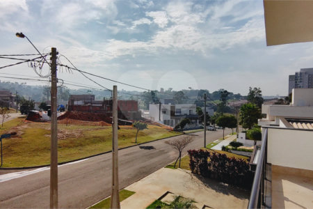 Casa à venda com 3 suítes no condomínio Central Parque, Salto - SP