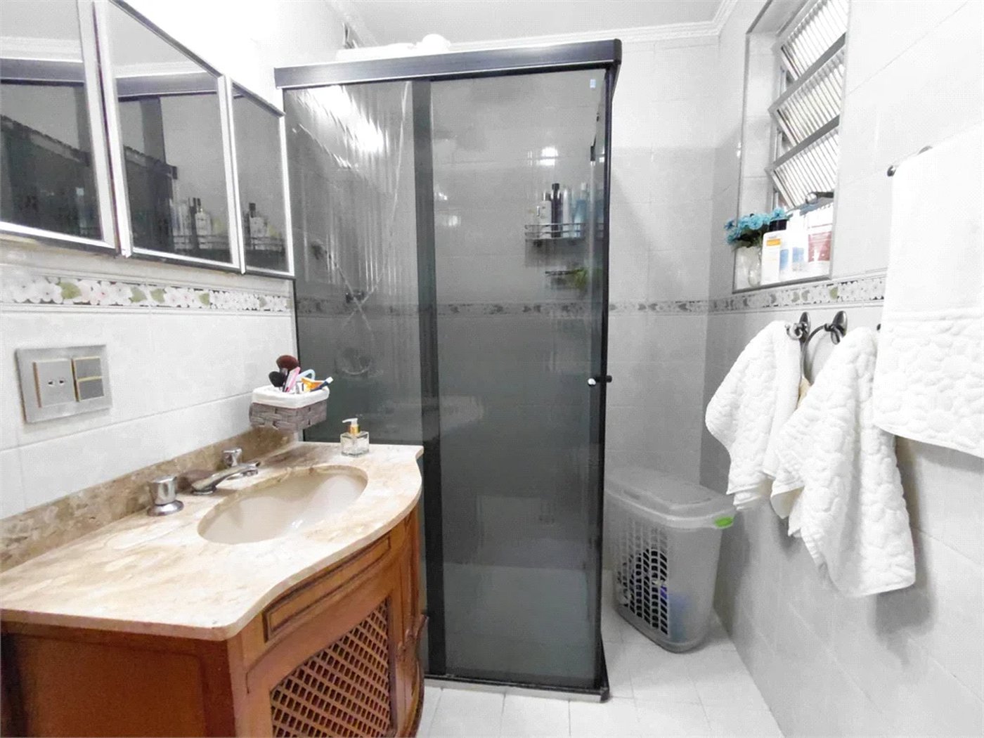Apartamento à venda com 3 quartos em Vila Romana, São Paulo, SP