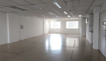 Prédio à venda em Lapa, São Paulo, SP