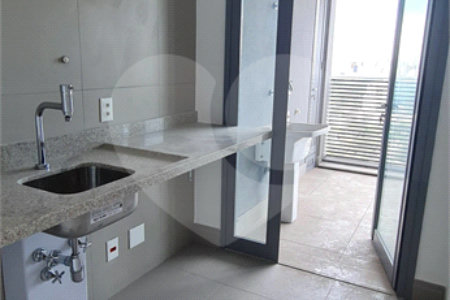 Apartamento à venda com 2 quartos, sendo 1 suíte,  em Pinheiros, São Paulo, SP