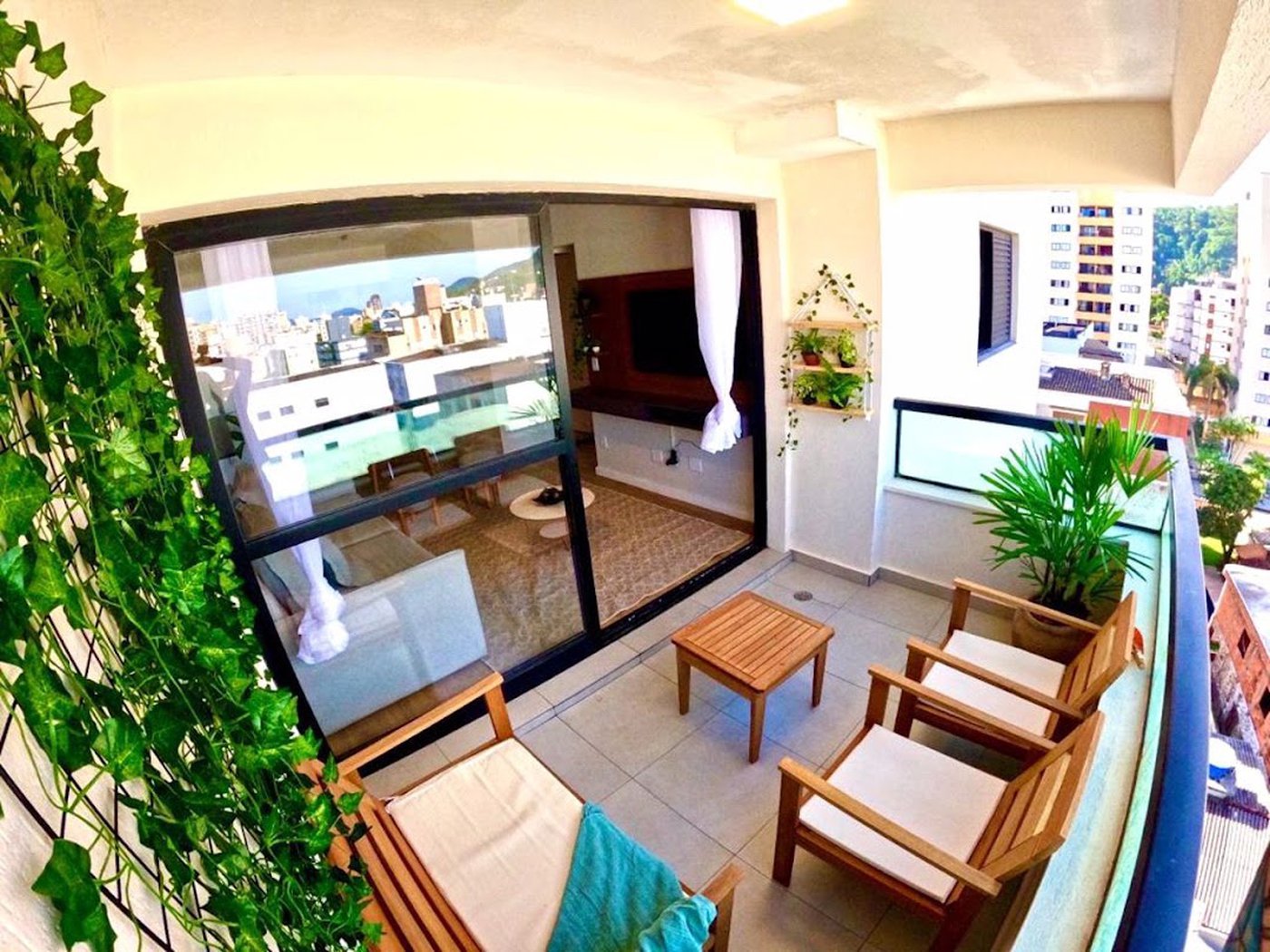 Apartamento com 2 dormitórios à venda, 78 m² por R$ 420.000,00 - Vila Júlia - Guarujá/SP