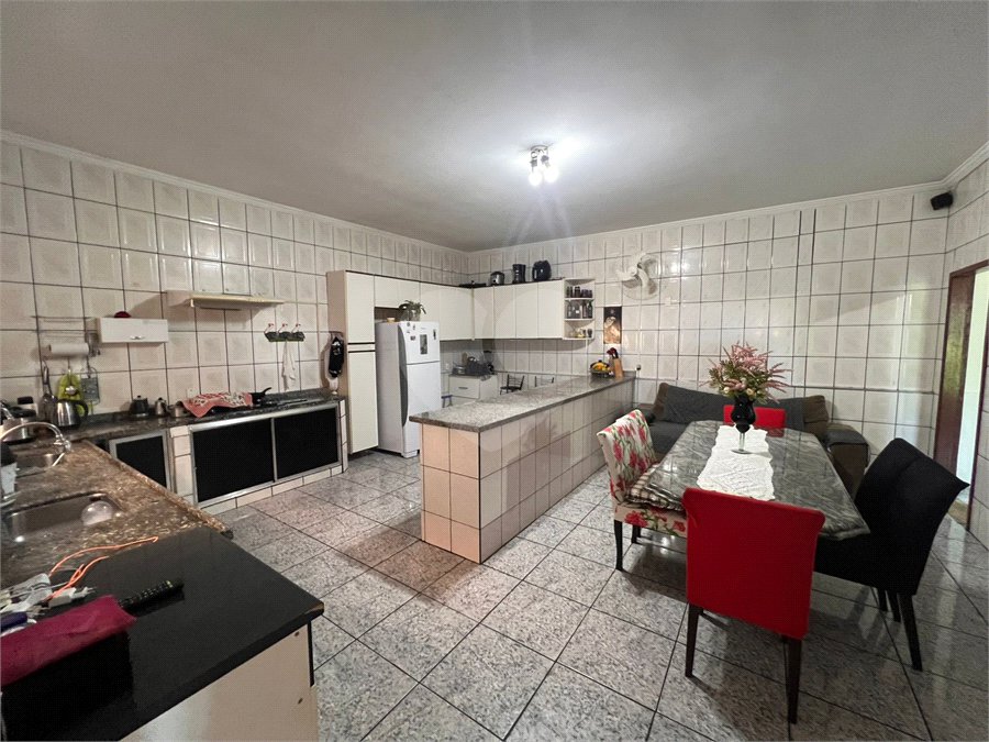 Casa à venda com 2 quartos, sendo 1 suíte, em Vila Barth, Itapetininga, SP
