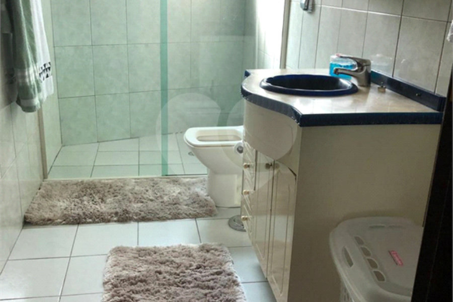 Sobrado à venda com 3 quartos, sendo 1 suíte,  em Vila Guilherme, São Paulo, SP