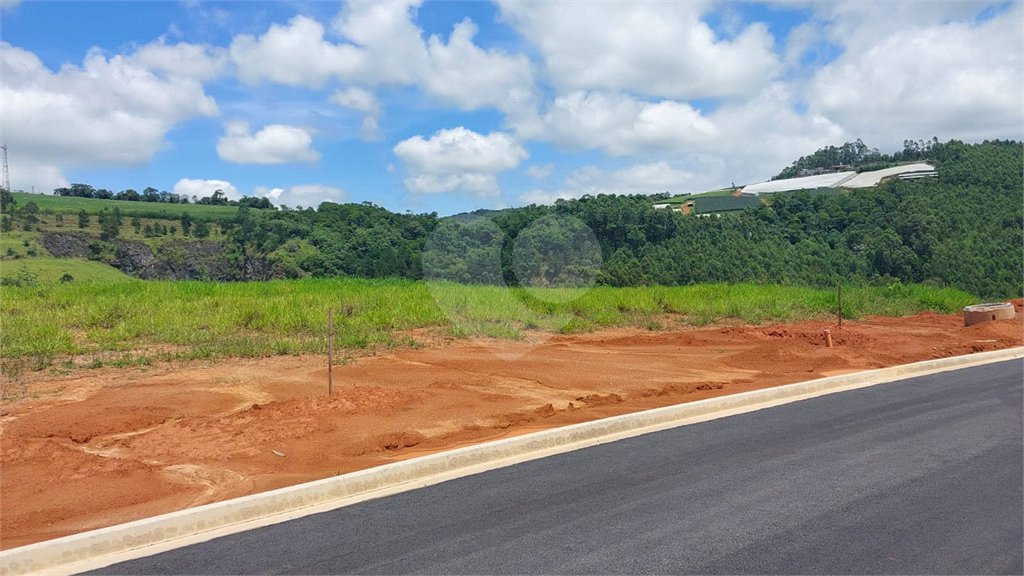 Terreno à venda no condomínio Parque Serras de Atibaia 3, Atibaia - SP