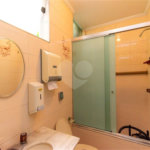 Casa à venda com 8 quartos, sendo 2 suítes, em Indianópolis, São Paulo, SP