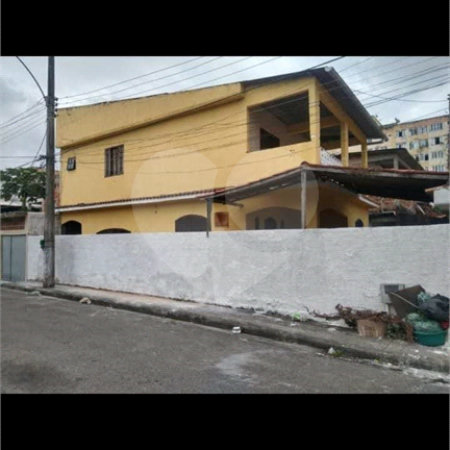 Casa à venda com 3 quartos, sendo 1 suíte, em Campo Grande, Rio de Janeiro, RJ