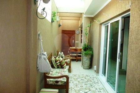Sobrado à venda com 3 suítes em Vila Medeiros, São Paulo, SP