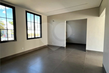 Casa à venda com 4 quartos, sendo 2 suítes,  no condomínio Florais Itália, Cuiabá - MT