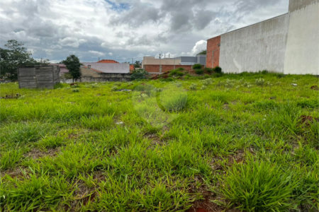 Terreno à venda em Portal dos Pinheiros II, Itapetininga, SP