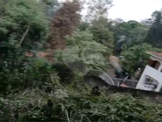 Terreno à venda em Serra da Cantareira, São Paulo, SP