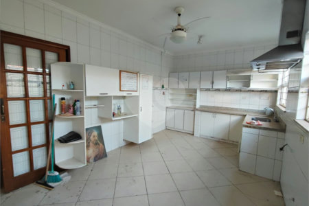 Casa à venda com 3 quartos, sendo 1 suíte,  no Centro, Itapetininga, SP