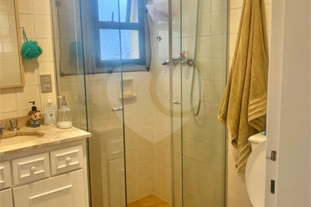 Apartamento à venda com 2 quartos, sendo 1 suíte,  em Real Parque, São Paulo, SP