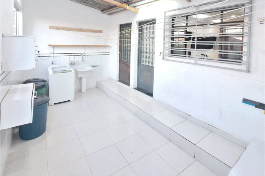 Casa Térrea à venda com 3 quartos, sendo 1 suíte, em Parque Edu Chaves, São Paulo, SP