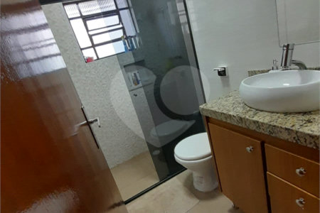 Sobrado à venda com 3 quartos, sendo 1 suíte, em Vila Mazzei, São Paulo, SP