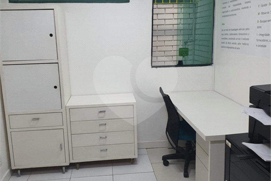 Prédio à venda em Santana, São Paulo, SP