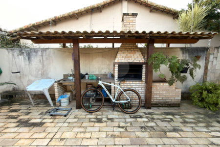 Casa à venda com 3 suítes em Portinho, Cabo Frio, RJ