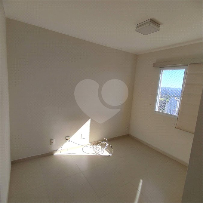 Apartamento à venda com 2 quartos em Jardim Esmeralda, São Paulo, SP