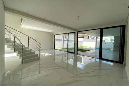 Casa à venda com 5 suítes no condomínio Alphaville Nova Esplanada 3, Votorantim - SP