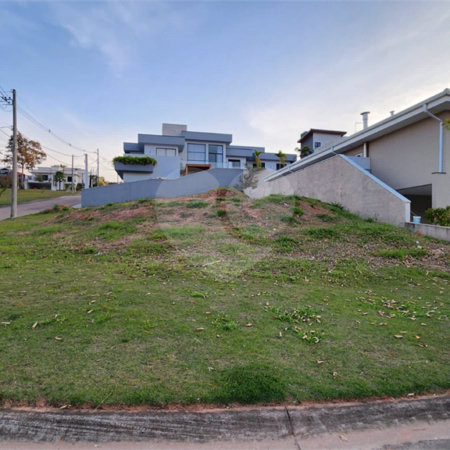 Terreno à venda no condomínio Santa Isabel I, Louveira - SP