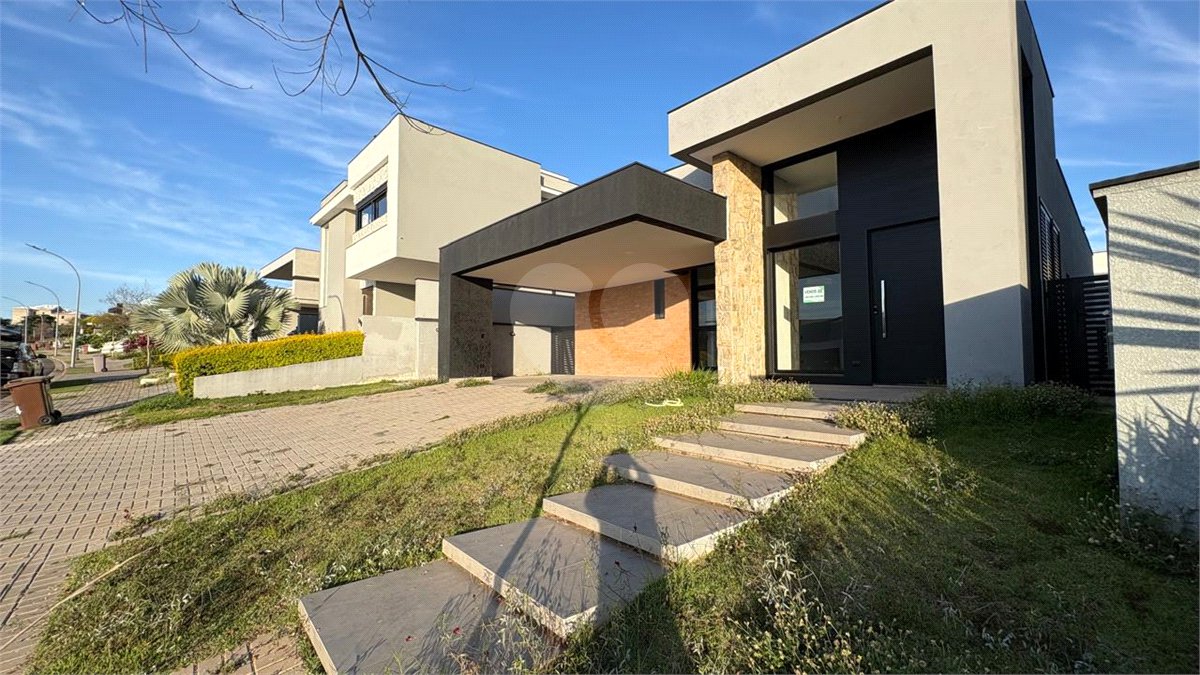 Casa à venda com 3 suítes no condomínio Alphaville Nova Esplanada 4, Votorantim - SP