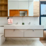 Indaiatuba - HOME DESIGN - Casa Térrea - Condomínio Paradiso - 420 m² de terreno - 307,19 m² de área construída - 3 suítes completas, sendo 1 master com closet planejado e banheira de imersão - Sala de TV reversível para 4ª suíte - Sala de estar ampla e varanda gourmet integrada - Cozinha com móve